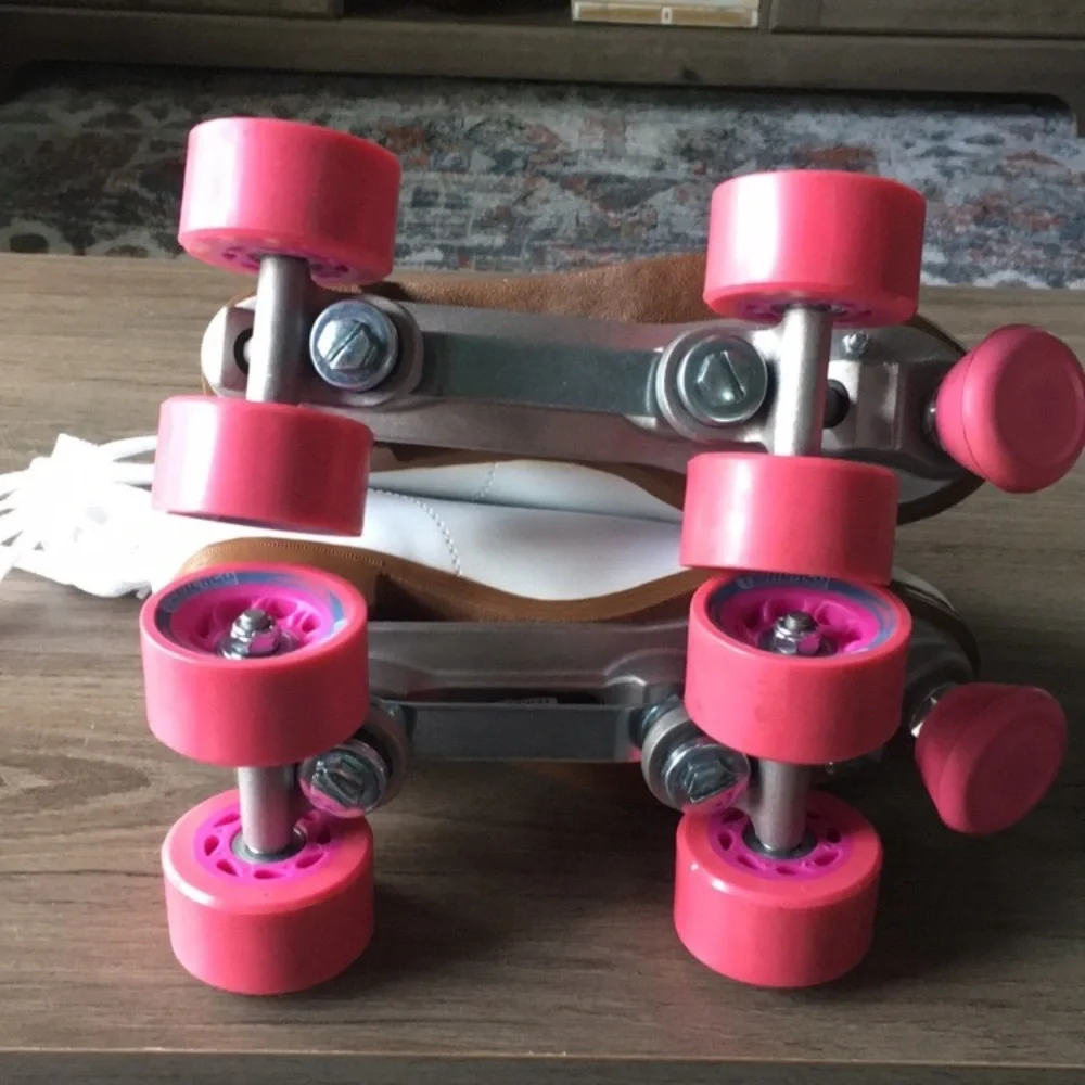 🔥🔥🔥Roller skates Chicago🔥🔥🔥 - Picture 5 of 9